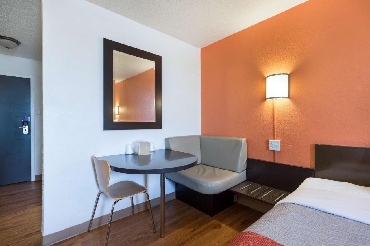 Motel 6-Lincoln, Il エクステリア 写真