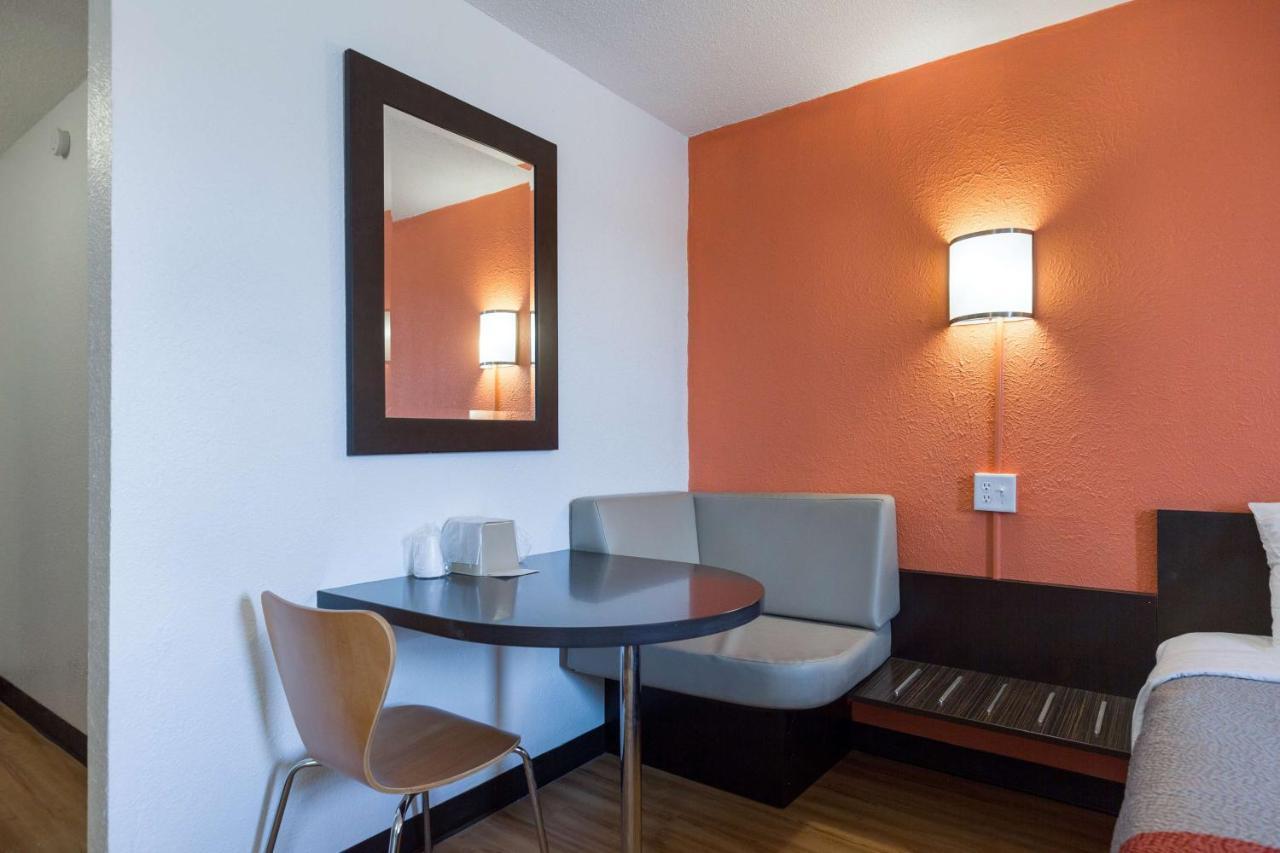 Motel 6-Lincoln, Il エクステリア 写真