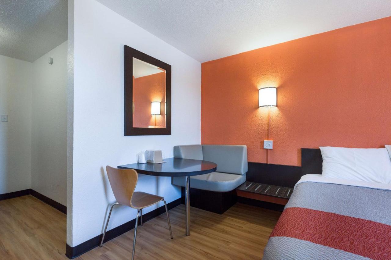 Motel 6-Lincoln, Il エクステリア 写真